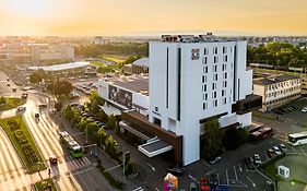 Kronwell Brasov Hotel